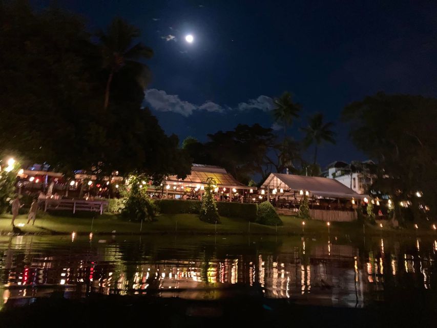 Chiang Mai: Ping River Night Kayaking into City Center - Guides, instruction, and the feel of the group
