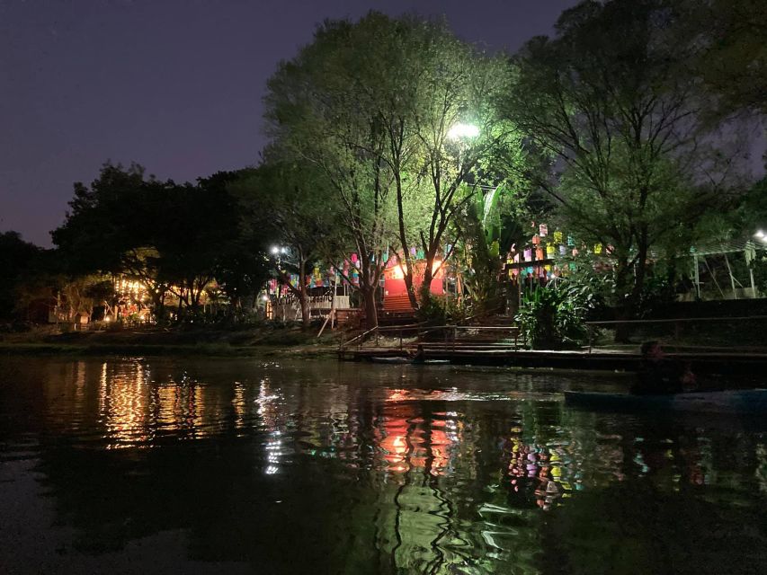 Chiang Mai: Ping River Night Kayaking into City Center - What to wear and bring