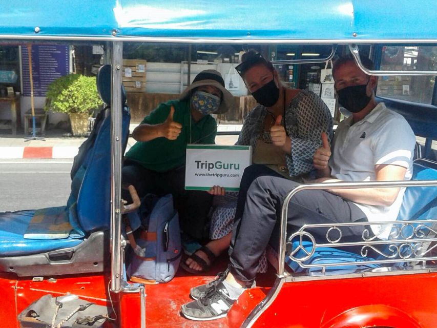 Chiang Mai: Private Tuk Tuk Tour of City Temples With Pickup - Tha Phae Gate and the old city wall