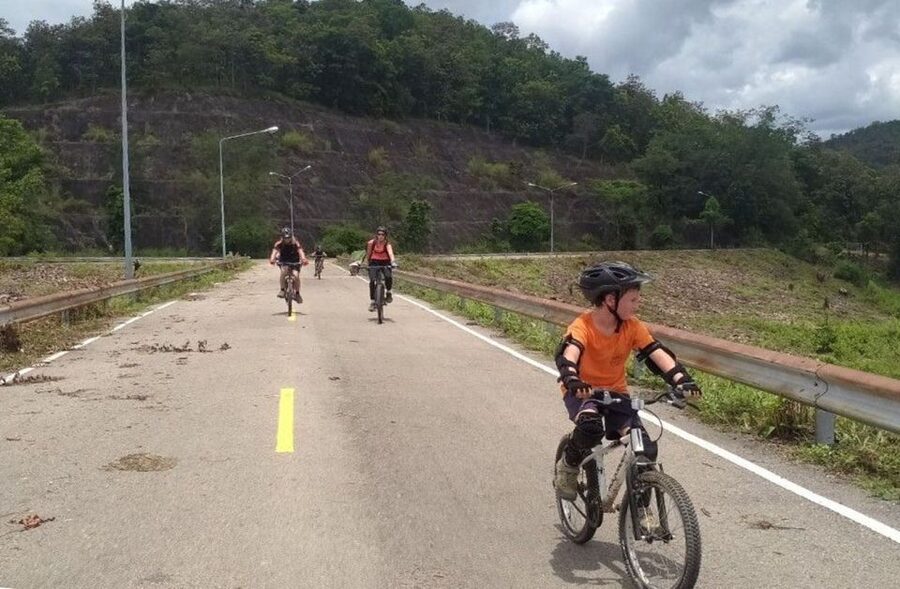 Chiang Mai: Rainforest Guided Mountain Biking Tour - Learning single track with guide support