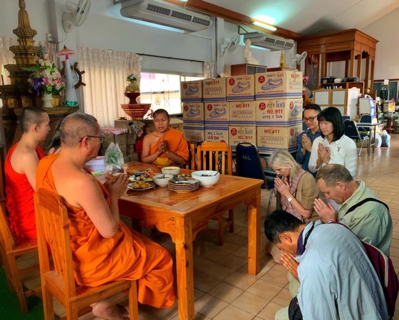 Chiang Mai: Silver Craftwork Temple Tour with Monk Meeting - Booking, cancellation, and practical value