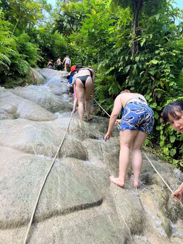 Chiang Mai: Sticky Waterfall scenic loop unseen lake &temple - Why this scenic loop works so well