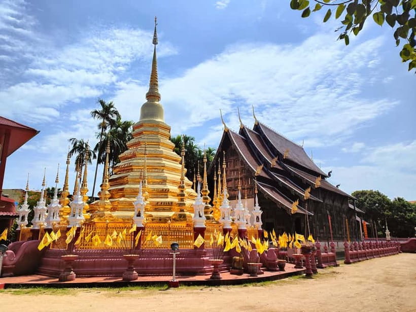 Chiang Mai: Temple And City Walking Tour Part I - Why this four-hour temple walk works
