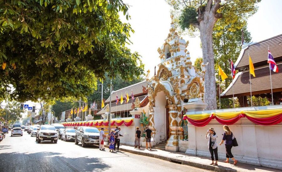 Chiang Mai: Temples and Street Food Night Tour by Tuk Tuk - Is $41 good value for two people?