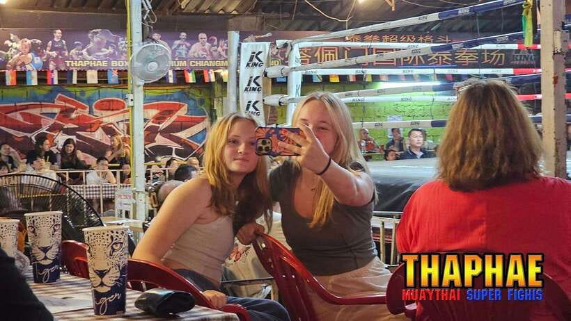 Chiang Mai: Thaphae Boxing Stadium Muay Thai - From the first bell to six competitions
