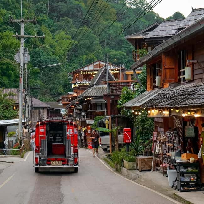Chiang Mai: The Giant Café & Mae Kampong Village Day Trip - Who will enjoy this day most