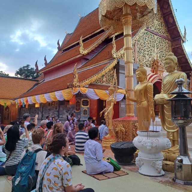 Chiang Mai: Wat Pha Lat & Wat Phra That Doi Suthep Tour - Sunset, chanting, and Buddhist customs
