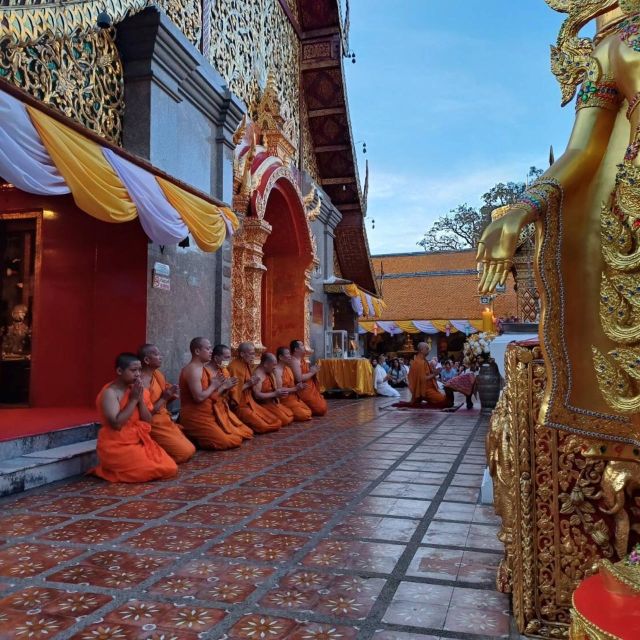 Chiang Mai: Wat Pha Lat & Wat Phra That Doi Suthep Tour - Transport, timing, and the practical details
