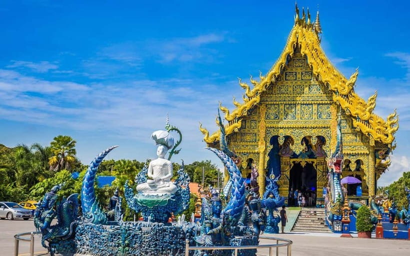 Chiang Mai: White and Blue Temples and Lalita Cafe - Key points at a glance