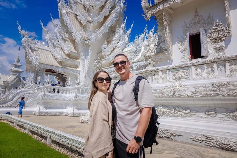 Chiang Mai: White, Red/Black & Blue Temples Tour with Lunch - The Blue Temple and its intense color