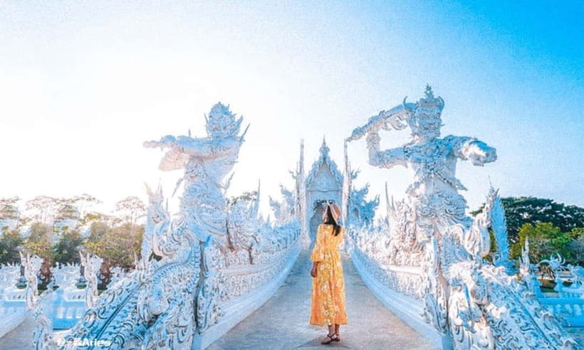 Chiang Mai: White Temple, Blue Temple, and Black House Tour - The early ride from Chiang Mai