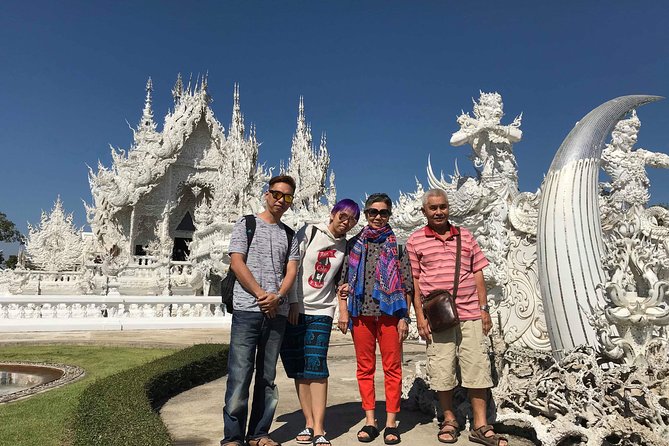 Chiang Rai Temples ( White,Blue )And Doi Suthep Private Day Tour - Local lunch between major sights