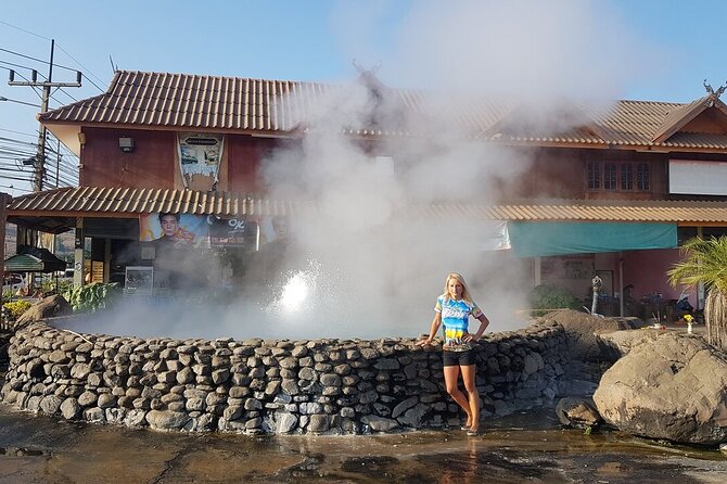 Chiang Rai Tour: Hot Spring,White Temple, Golden Triangle, Yao - Chiang Saen and the border area add context
