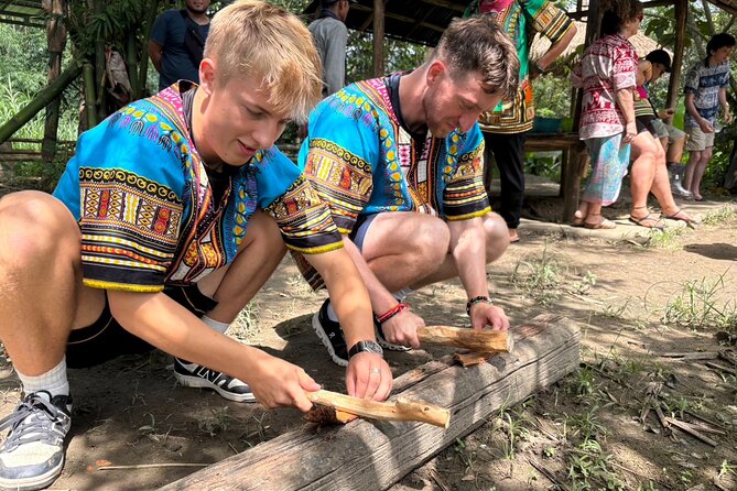 Chiangmai Half Day Visit and Wildlife Experience - Feeding elephants up close