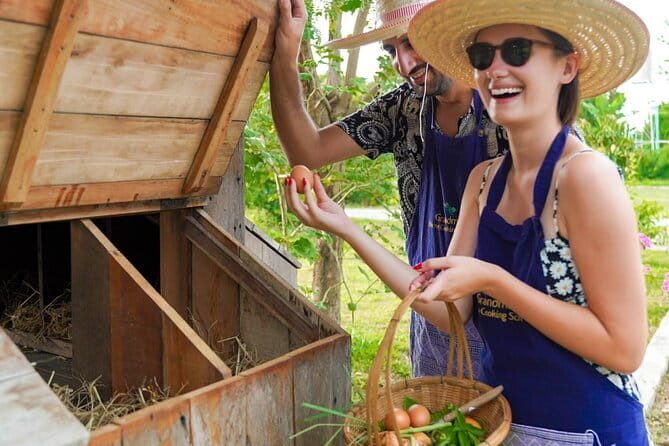 Cook Local Northern Thai Food in Traditional House - Lunch made from your own work