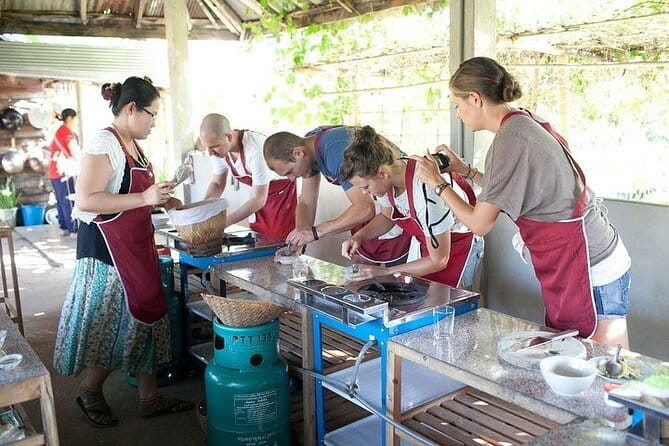 Cook Local Northern Thai Food in Traditional House - A cooking school, not a private grandmother’s kitchen