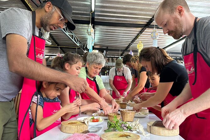 Cooking Class with Organic Farm in Chiang Mai - Vegetarian Choices and Dietary Questions