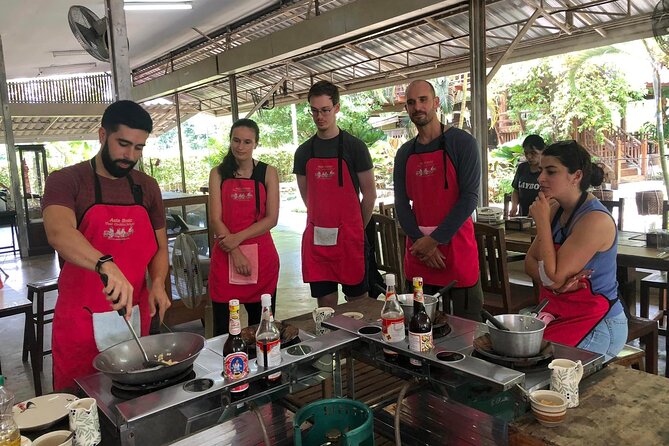 Cooking Class with Organic Farm in Chiang Mai - Who Should Book This Class?