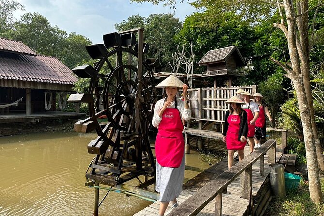 Cooking Class with Organic Farm in Chiang Mai - Choosing Six Thai Dishes