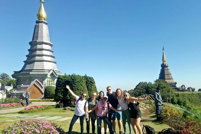 Doi Inthanon Private Tour with Trek & Lunch from Chiang Mai - What the private vehicle changes