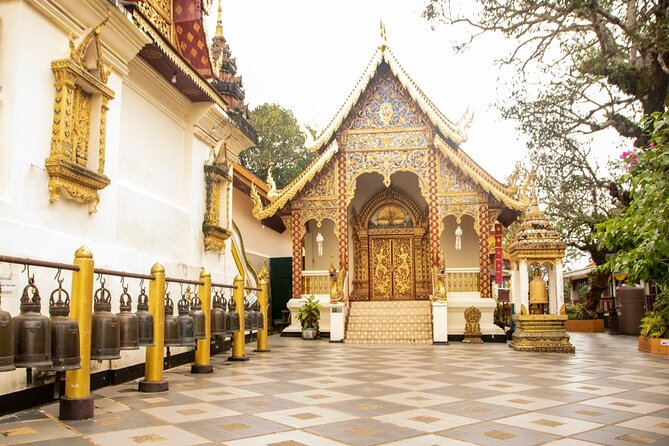 Doi Suthep Temple Tour by Local Red Car 3 Hour Adventure - Key points to know before booking