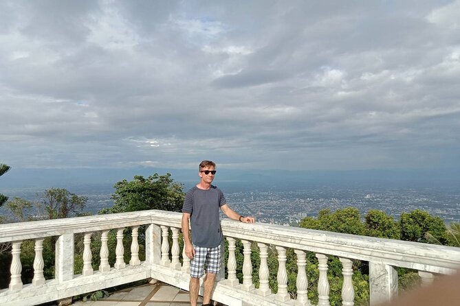 Doi Suthep Temple Tour by Local Red Car 3 Hour Adventure - How the $12.82 price works for you