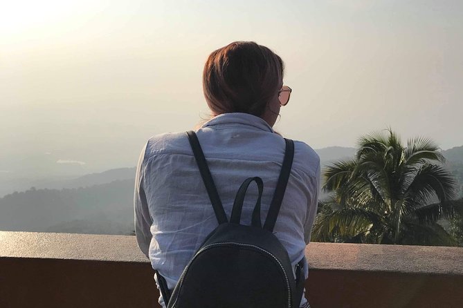 Doi Suthep Tour: Trekking at Doi Inthanon National Park with Lunch - Lunch, Water, and the Value of a Private Day