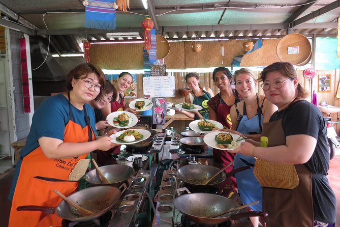 Evening Thai cooking class - Booking, pickup, and cancellation details