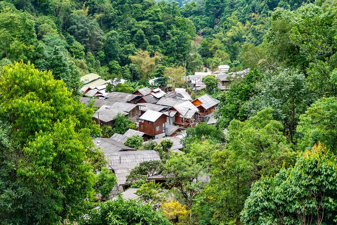 Explore Mae Kampong Village from Chiang Mai City - A Coffee Shop Stop Before Returning