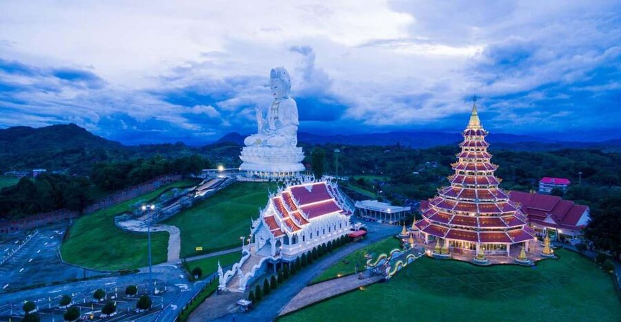 From Chiang Mai: Chiang Rai's Temples Exploration Day Trip - The Red Temple and the route beyond it