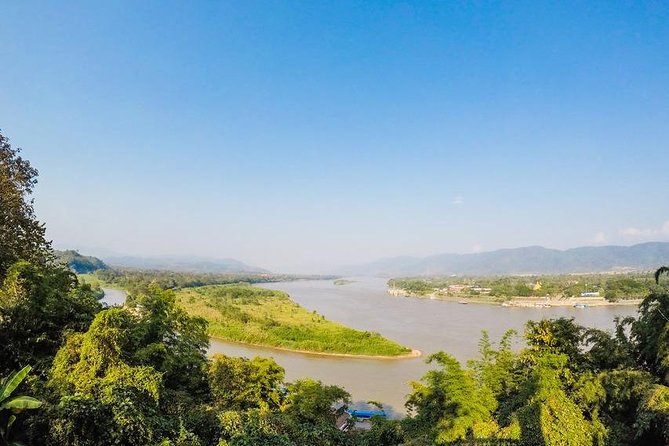 From Chiang Mai: White and Blue Temple & Golden Triangle Day Trip - The Blue Temple Adds Color and Calm