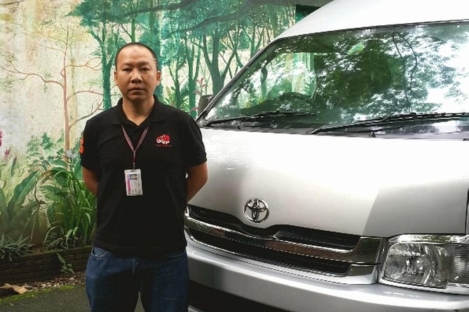 Full Day Car Hire with an English Speaking Driver in Chiang Mai - Why a private driver works well in Chiang Mai