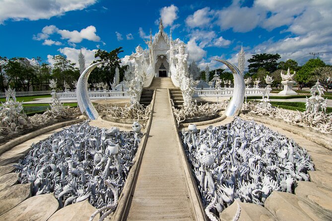 Full Day Chiang Rai 3 Temples White, Blue,Big Bhudha Temples - Wat Rong Suea Ten, the Blue Temple
