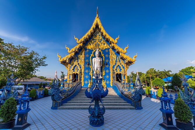 Full Day Chiang Rai 3 Temples White, Blue,Big Bhudha Temples - Guides Eddy and M&M can shape the day