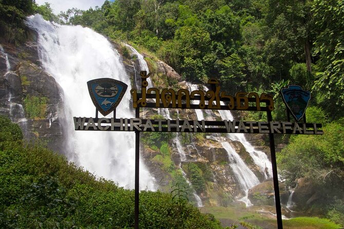 Full Day Doi Inthanon National Park Tour( Joint) - What the shared vehicle and group size mean