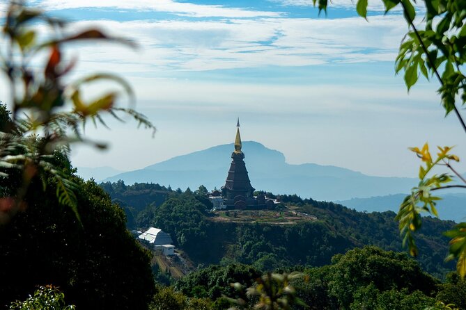 Full-Day Doi Inthanon National Park Tour with Trek and Pagodas - Thailand’s highest point at Doi Inthanon Summit