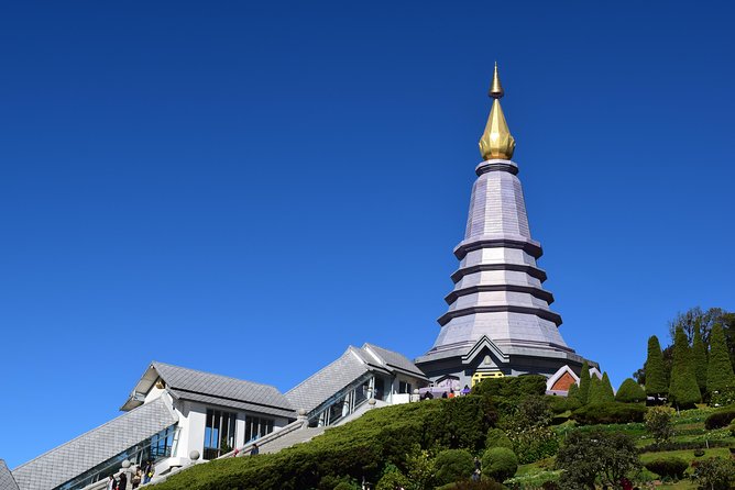 Full-Day Doi Inthanon Nature Tour from Chiang Mai - What the private tour format really gives you