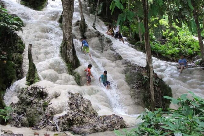 Full Day Elephant Bathing and Bamboo Rafting Tour in Chiang Mai - Three hours beside the Taeng River