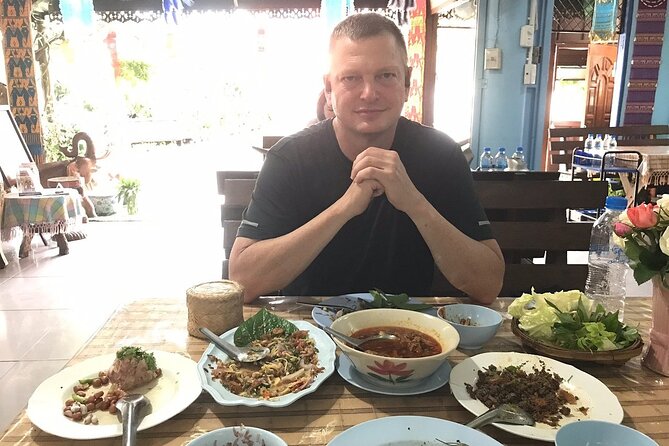 Go where the locals go, Eat what the locals eat! Food Tour with Local Foodies - Temples, tuk-tuks, and an evening finish