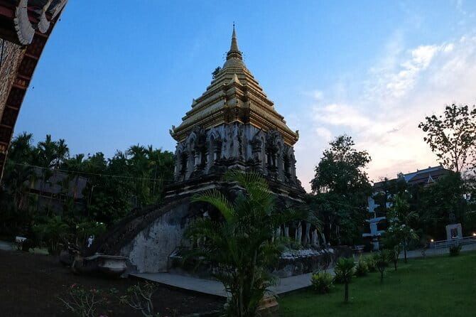 Guided Chiang Mai City Night Tour by EV Tram - Why an electric tram works well after dark