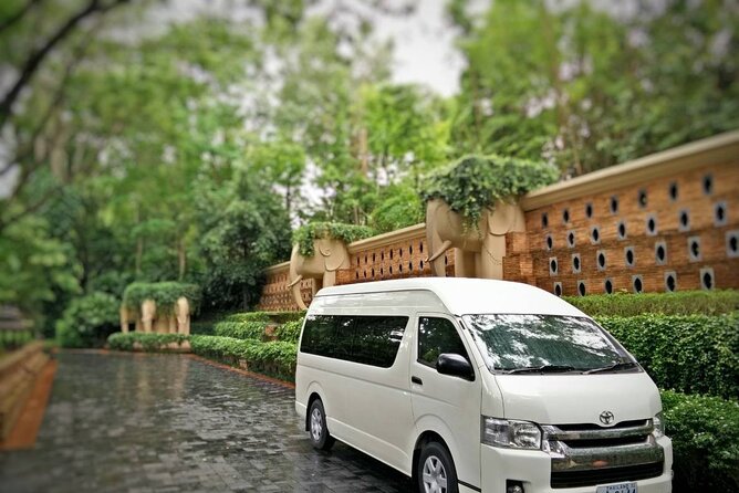 Half Day Car Hire with an English Speaking Driver in Chiang Mai - Local advice without a full tour guide