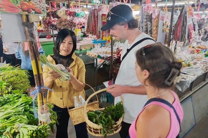 Half Day Chiang Mai Cooking Class and Market Taste Tour - Eating what you prepare