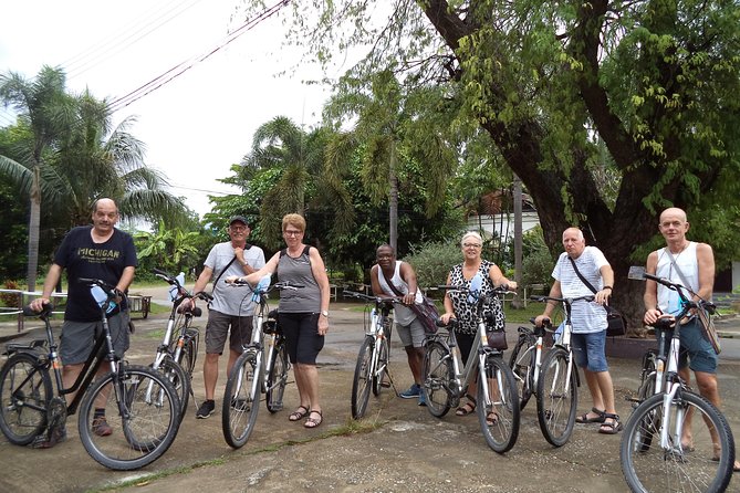Half-Day Colors of Chiang Mai Biking Tour - Rice fields, river views, and a relaxed cycling pace