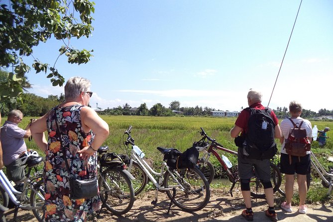 Half-Day Colors of Chiang Mai Biking Tour - The guides can shape the whole experience