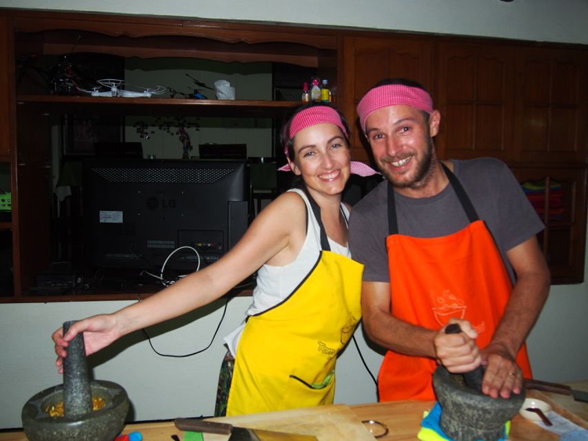 Half-Day Cooking Class with Market Tour - Cooking in a Chiang Mai home