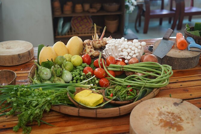 Half Day Guided Thai Cooking Class in Chiang Mai - What the four-and-a-half-hour schedule feels like