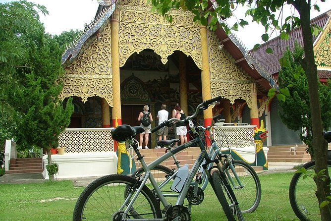 Half-Day Lanna Countryside Cycling Tour in Chiang Mai - What the pace feels like on the bicycle
