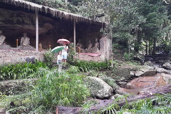 Half Day, Monk Chat Meditation Retreat on Waterfall Temple, Chiang Mai, Thailand - Why this four-hour retreat feels different from a temple stop