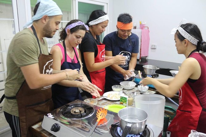 Half Day Morning Cooking Class with Market Tour in Chiang Mai - Why this Chiang Mai cooking class works