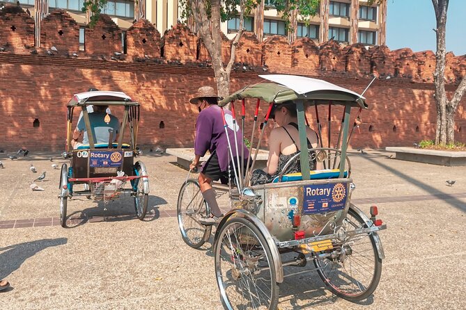 Half Day Private Chiang Mai Trishaw Ride and Mae Ping River Cruise - Warorot Market and the art of temple flowers